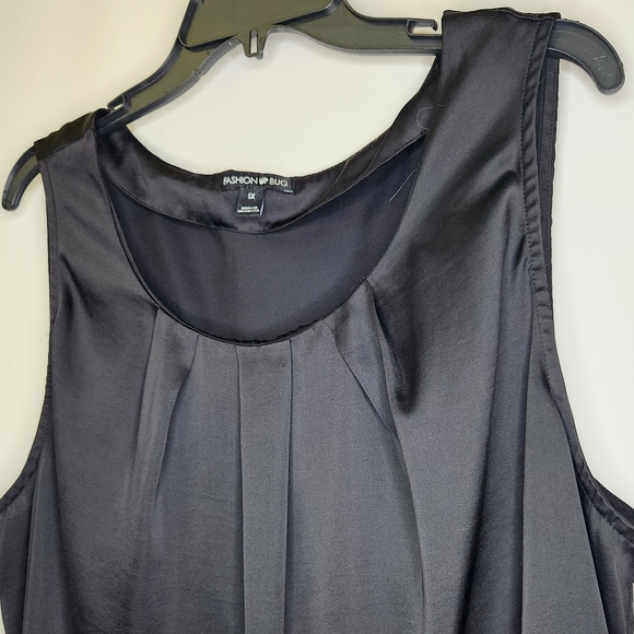 Fashion Bug Pleated Scoop Neck Sleeveless Top women's size 1x - Picture 4 of 12